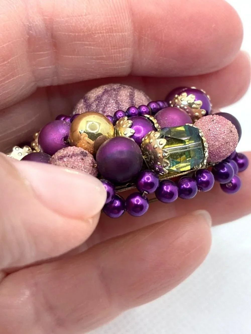 Vtg Japan Purple Brooch Sugar Beads Gold Accents & Faux Gemstones 2 In Diameter